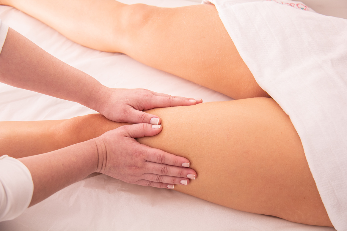 Massage, lymphatic drainage and aesthetic treatments.